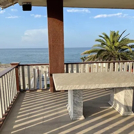 公寓 Mesaggala Palace No 2 Firstline Sea *