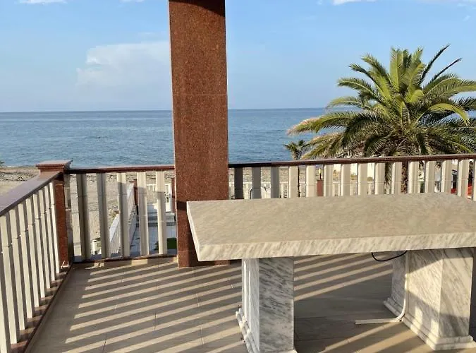 公寓 Mesaggala Palace No 2 Firstline Sea *